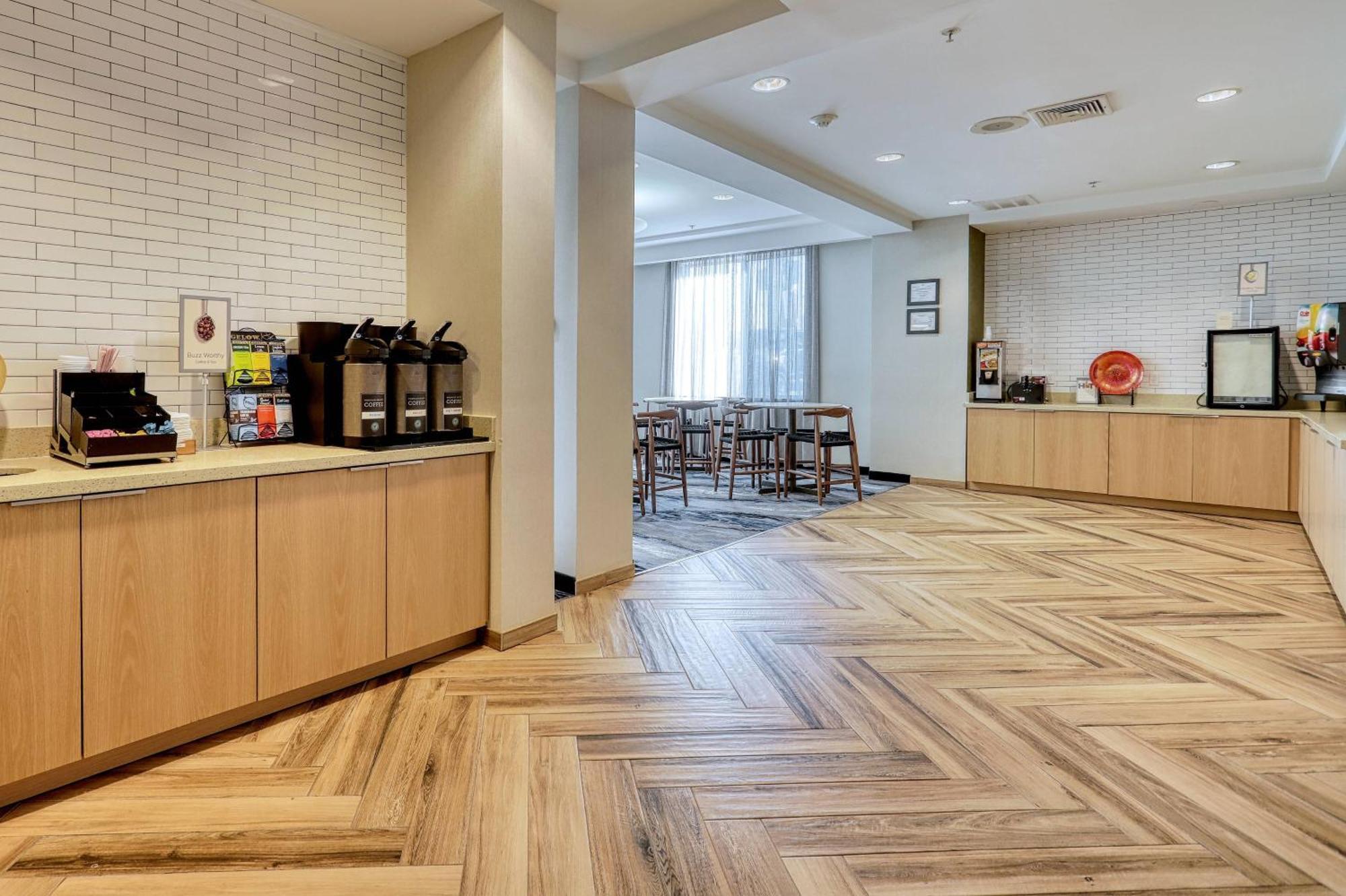 Fairfield Inn & Suites Woodbridge Avenel Ngoại thất bức ảnh
