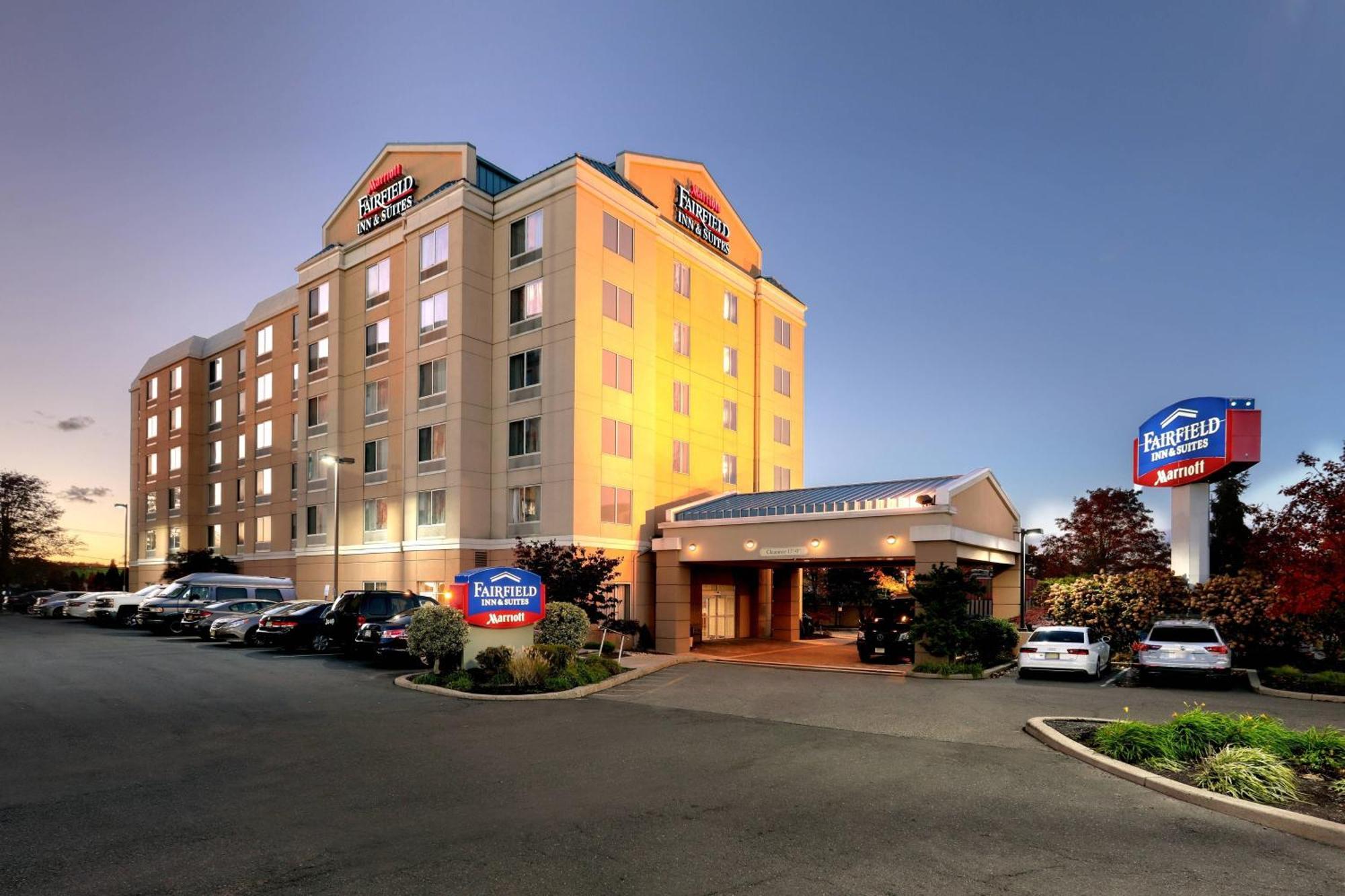 Fairfield Inn & Suites Woodbridge Avenel Ngoại thất bức ảnh